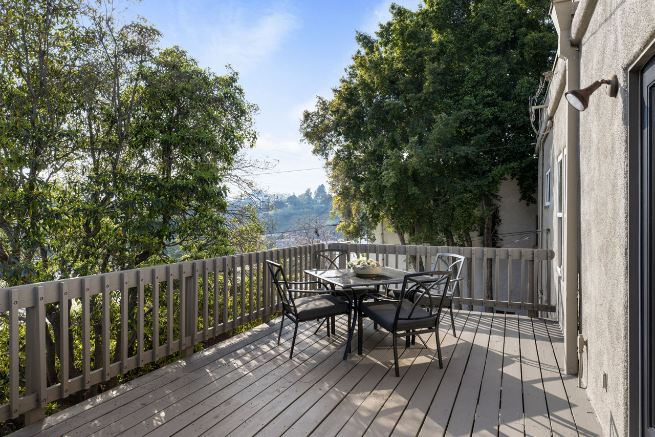 2615 Silver Ridge Ave Silver Lake home for sale Tracy Do Real Estate