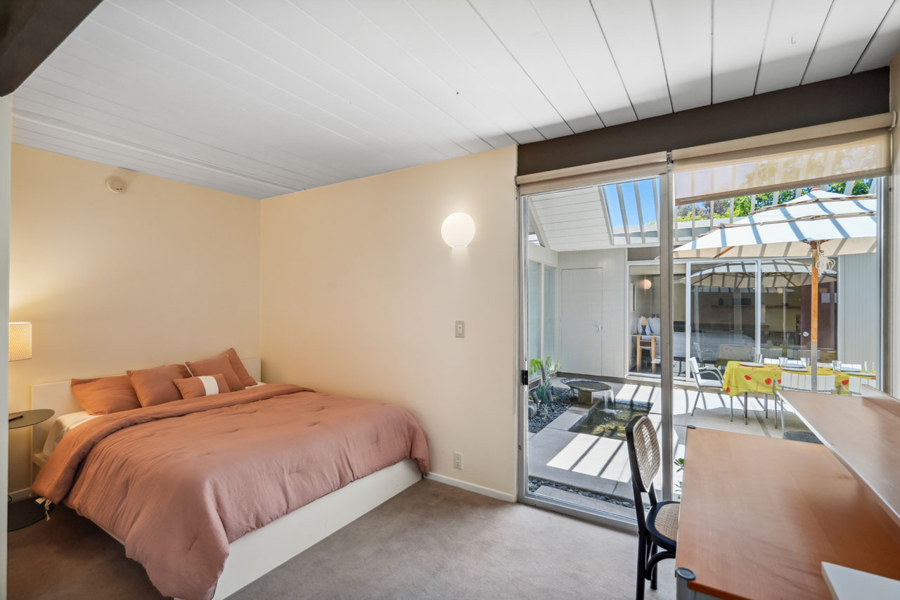 1568 Stoddard Ave Thousand Oaks Mid-century home for Lease Tracy Do Real Estate