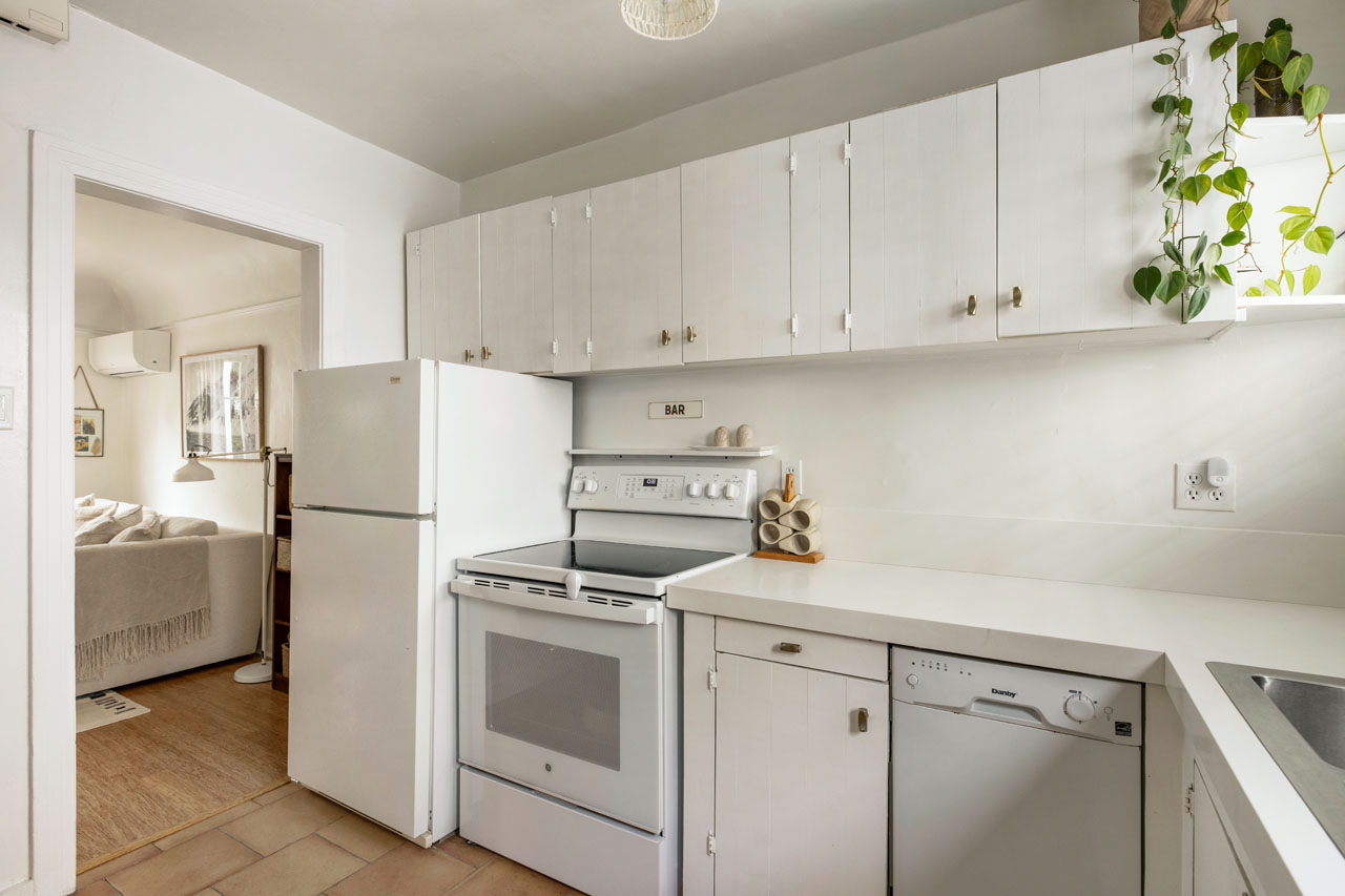 3303 S Durango Ave 90034 West LA Culver City adjacent condo for sale Tracy Do Real Estate