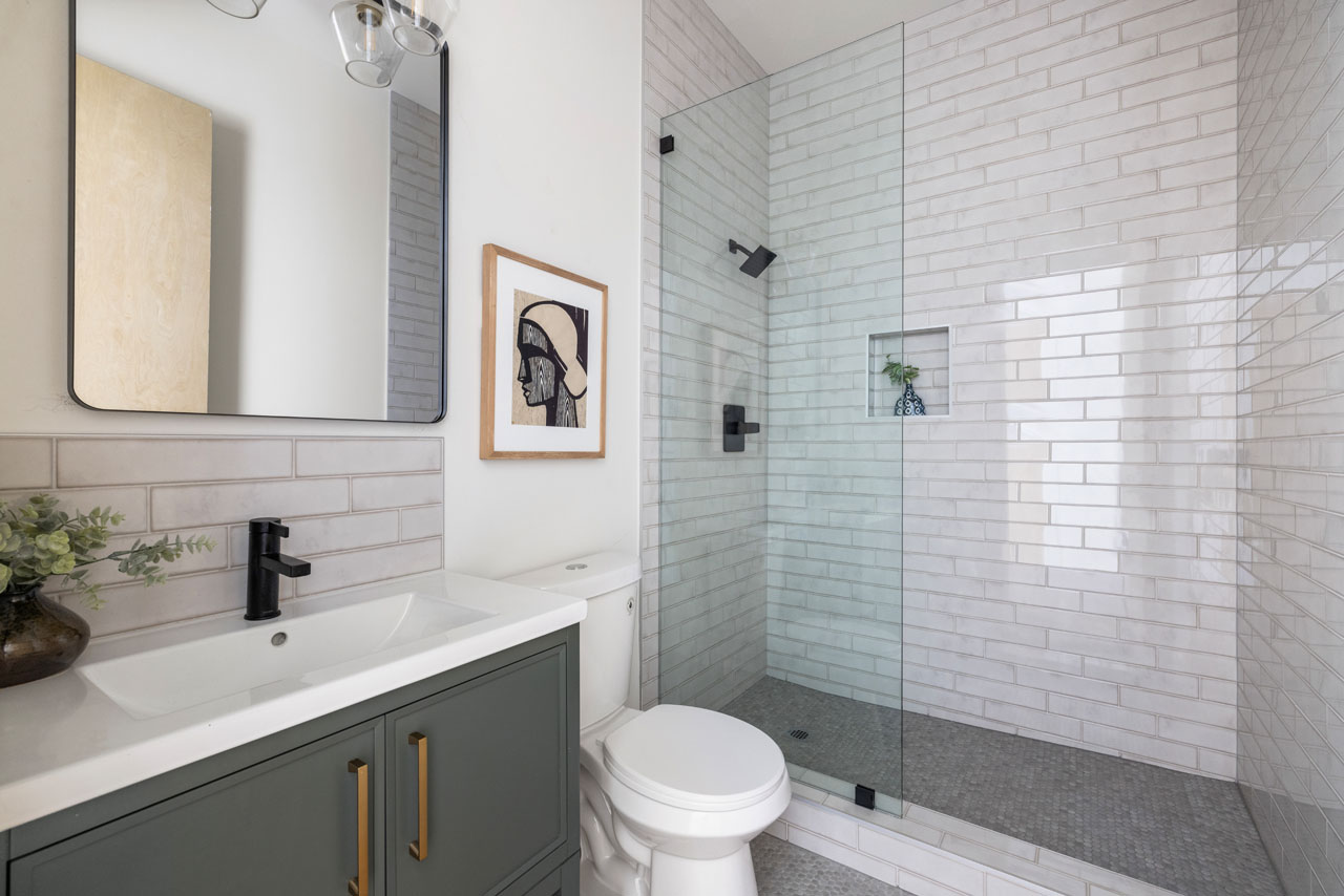 2414 Reservoir St Silver Lake Home for Sale Tracy Do Real Estate