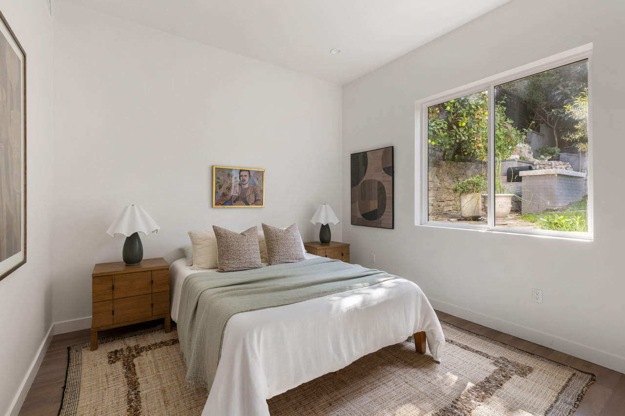 2414 Reservoir St Silver Lake Home for Sale Tracy Do Real Estate