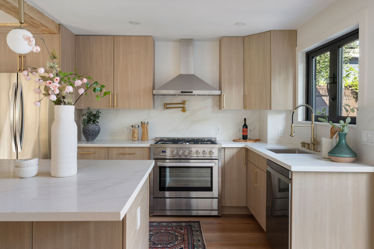 1506 N Benton Way Silver Lake Home for Sale Tracy Do Real Estate