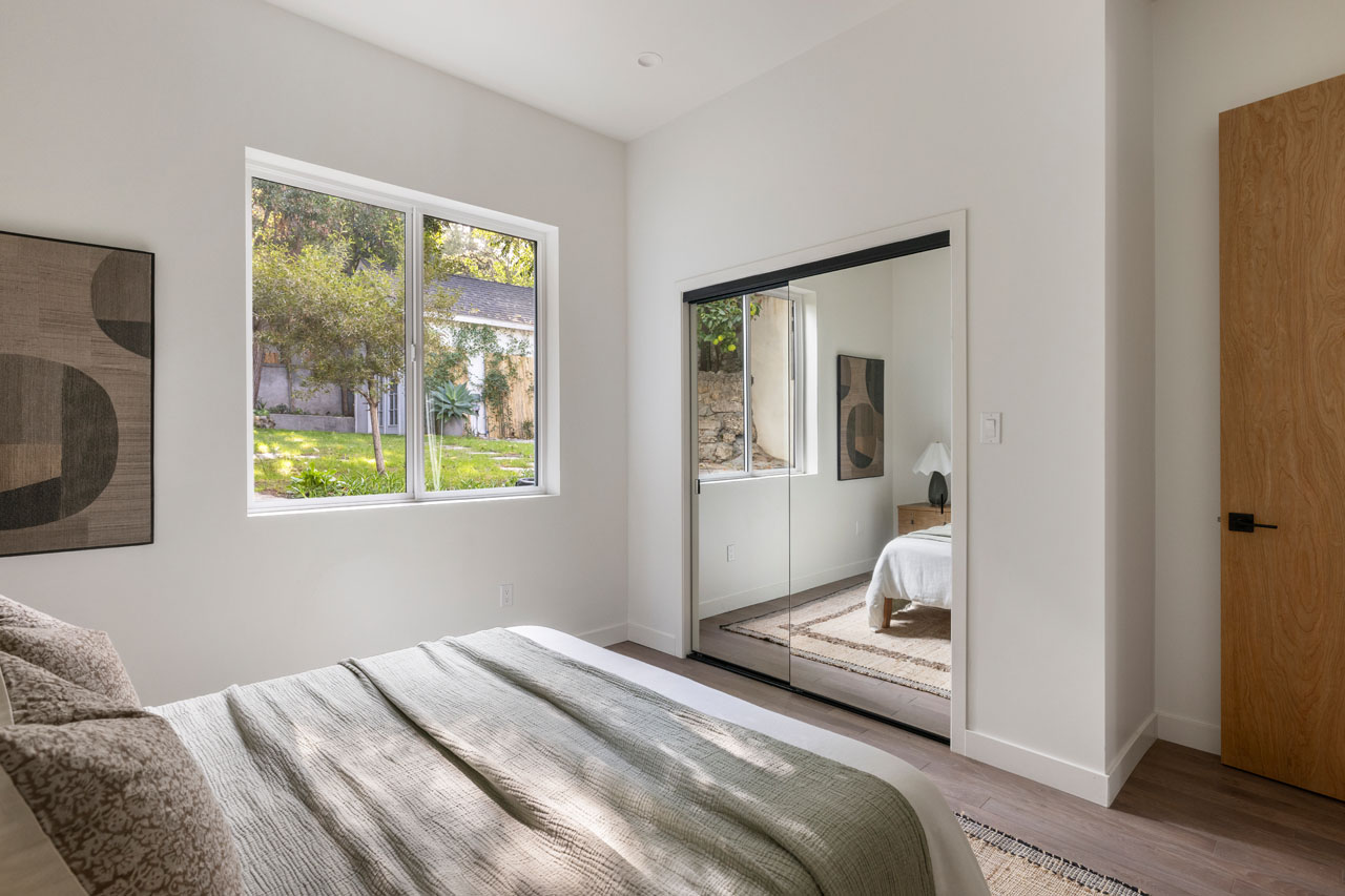 2414 Reservoir St Silver Lake Home for Sale Tracy Do Real Estate