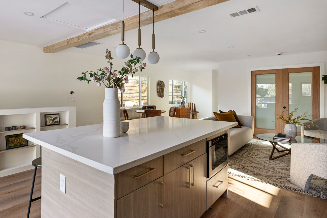 1506 N Benton Way Silver Lake Home for Sale Tracy Do Real Estate