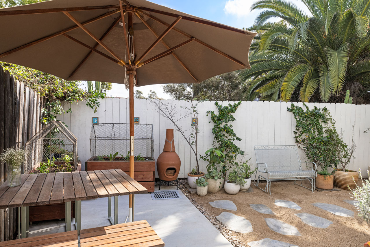 3303 S Durango Ave 90034 West LA Culver City adjacent condo for sale Tracy Do Real Estate