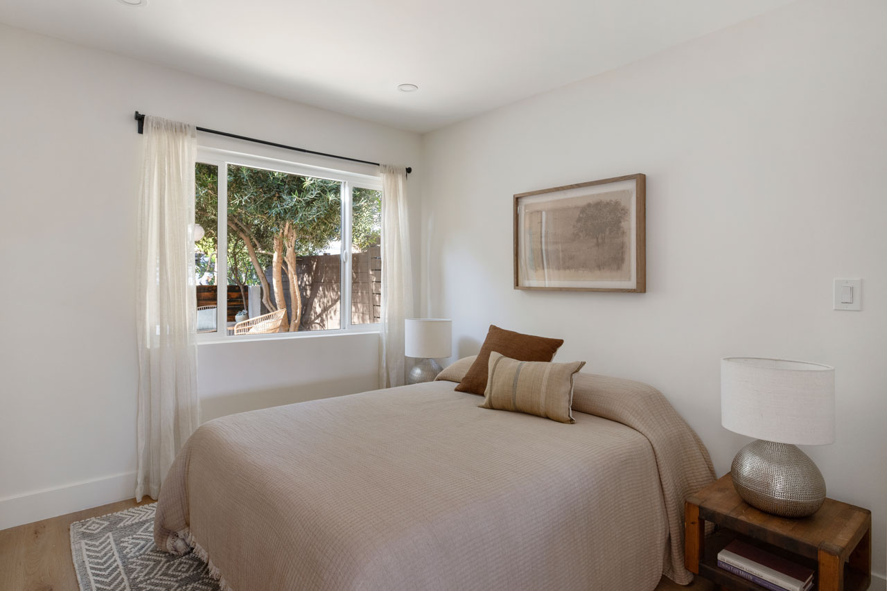 1506 N Benton Way Silver Lake Home for Sale Tracy Do Real Estate