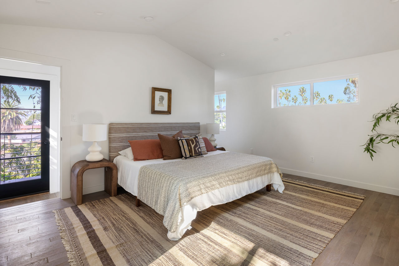 2414 Reservoir St Silver Lake Home for Sale Tracy Do Real Estate