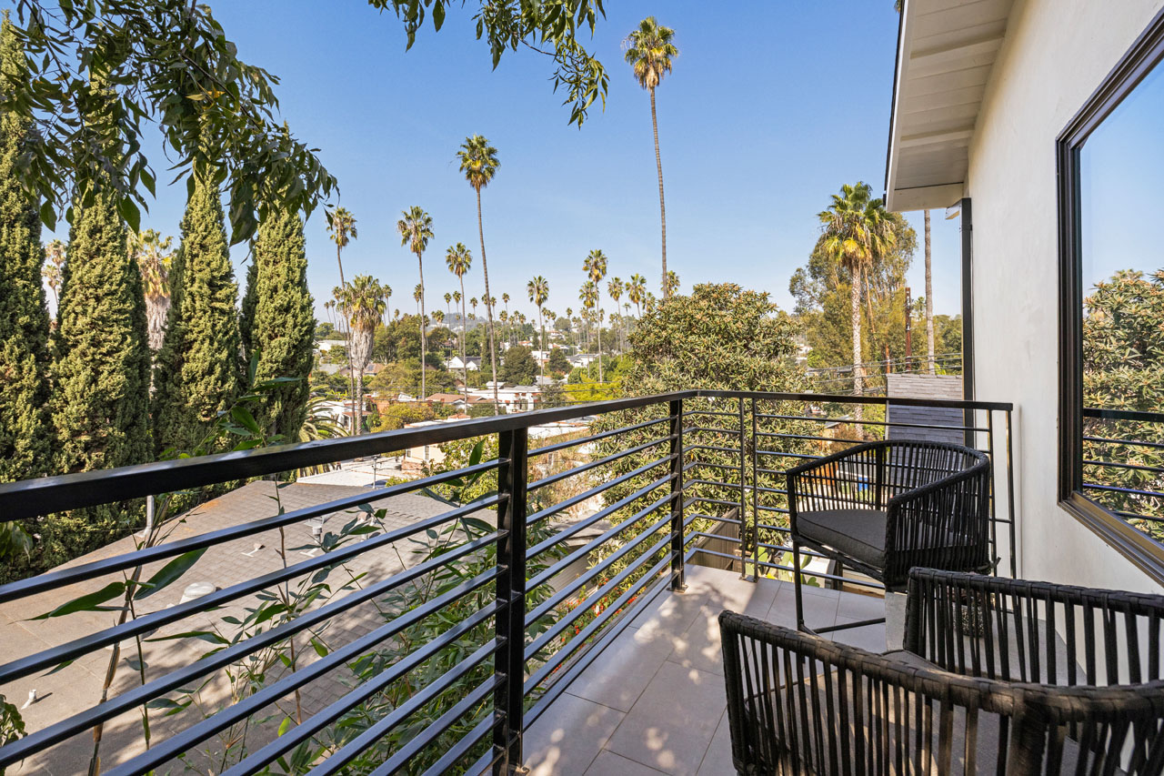 2414 Reservoir St Silver Lake Home for Sale Tracy Do Real Estate