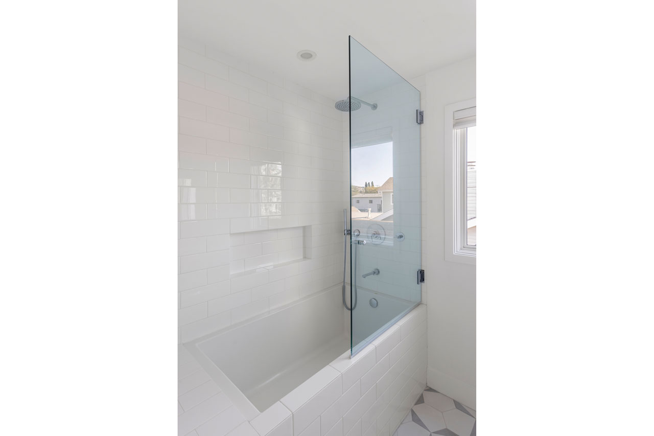 4525 Melbourne Ave Los Feliz home for lease Tracy Do Real Estate