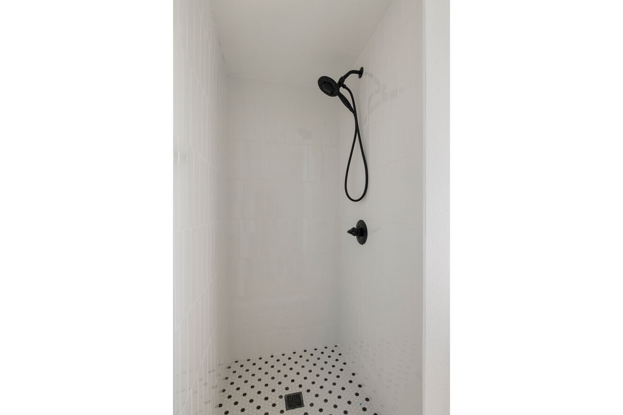 1191 Crenshaw Blvd TIC tenants-in-common los angeles home for sale Tracy Do Real Estate