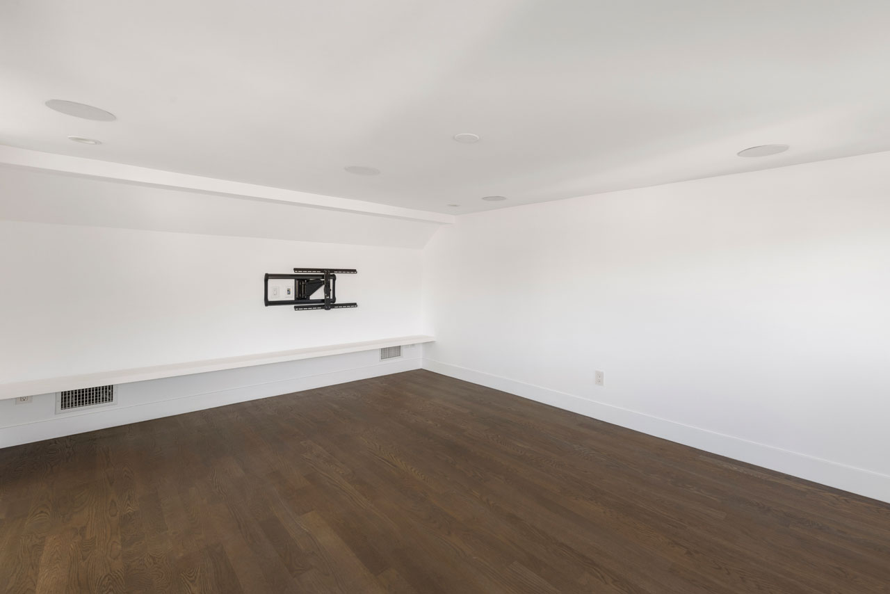 4525 Melbourne Ave Los Feliz home for lease Tracy Do Real Estate