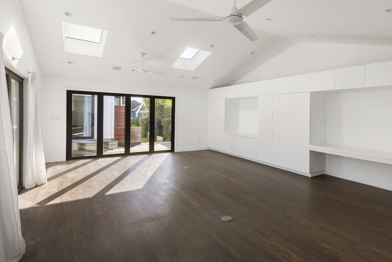 4525 Melbourne Ave Los Feliz home for lease Tracy Do Real Estate