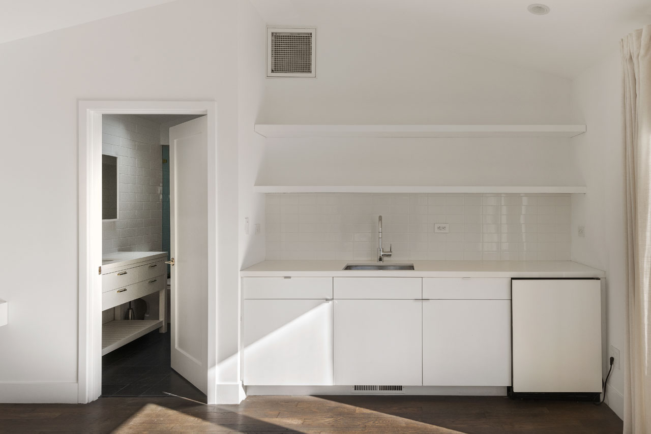 4525 Melbourne Ave Los Feliz home for lease Tracy Do Real Estate