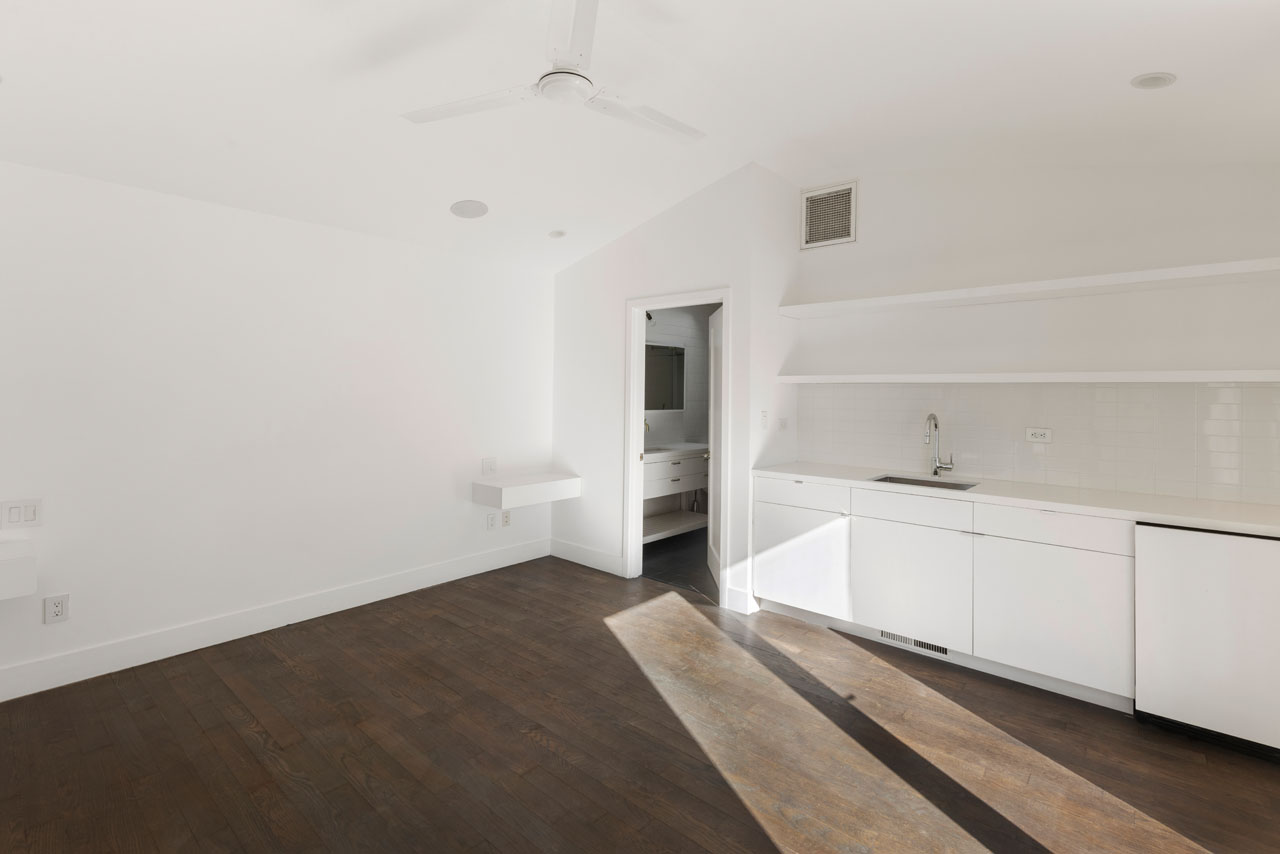 4525 Melbourne Ave Los Feliz home for lease Tracy Do Real Estate