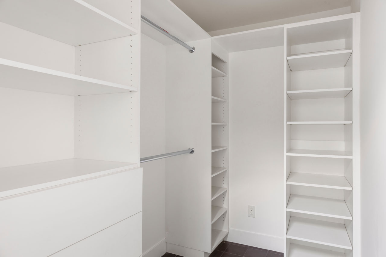 4525 Melbourne Ave Los Feliz home for lease Tracy Do Real Estate