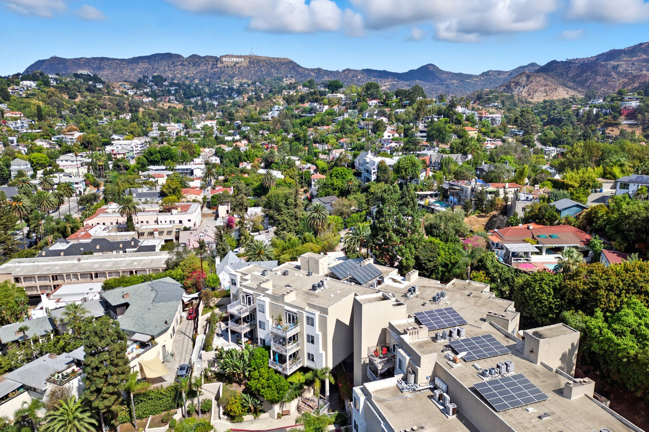 2222 N Beachwood Dr #211 Beachwood Canyon Condo for Sale Tracy Do Real Estate