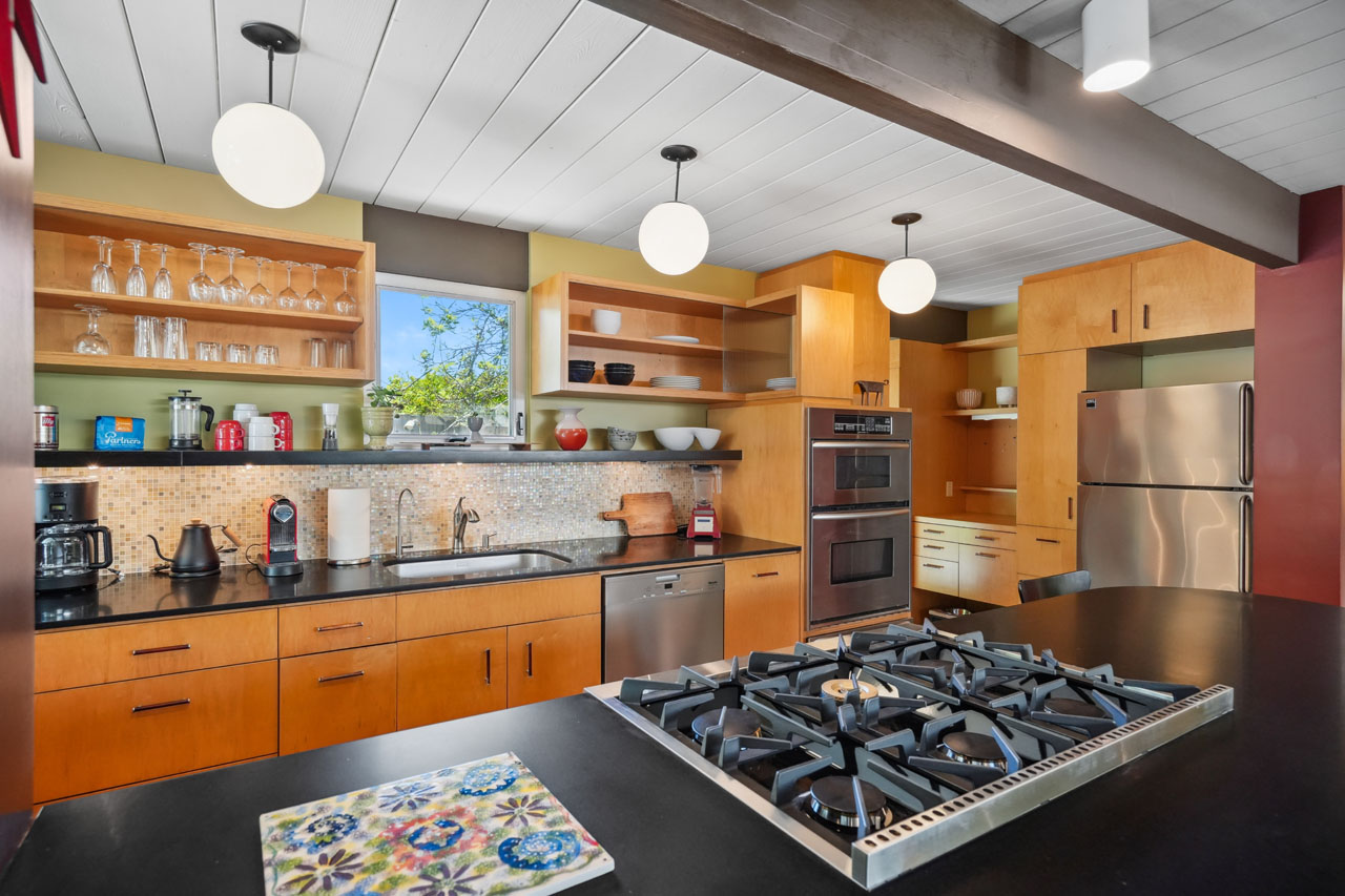 1568 Stoddard Ave Thousand Oaks Mid-century home for Lease Tracy Do Real Estate