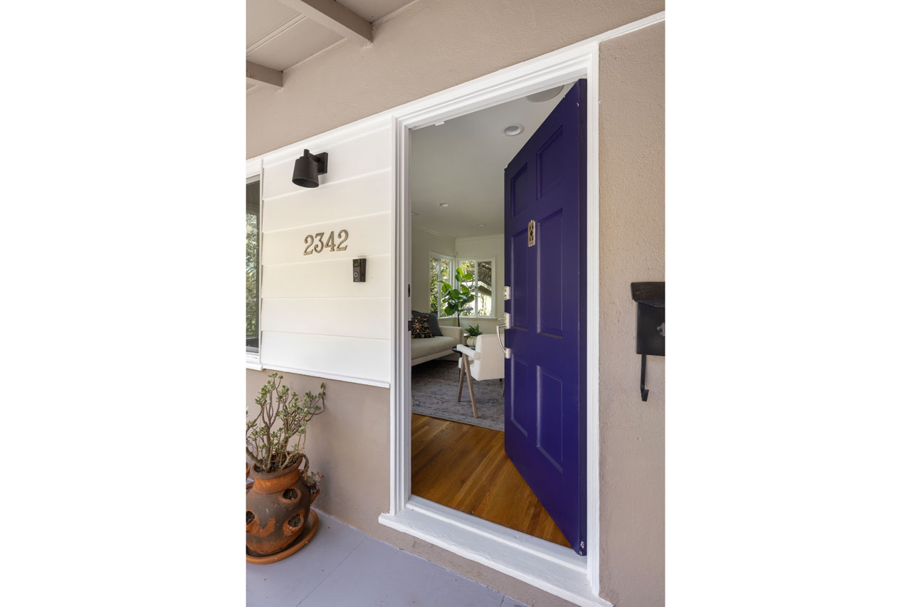 2342 Lake View Ave Silver Lake home for Sale Tracy Do Real Estate