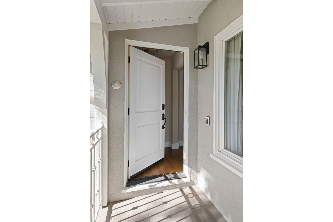 11855 Tiara St Valley Village Home for Sale Tracy Do Real Estate