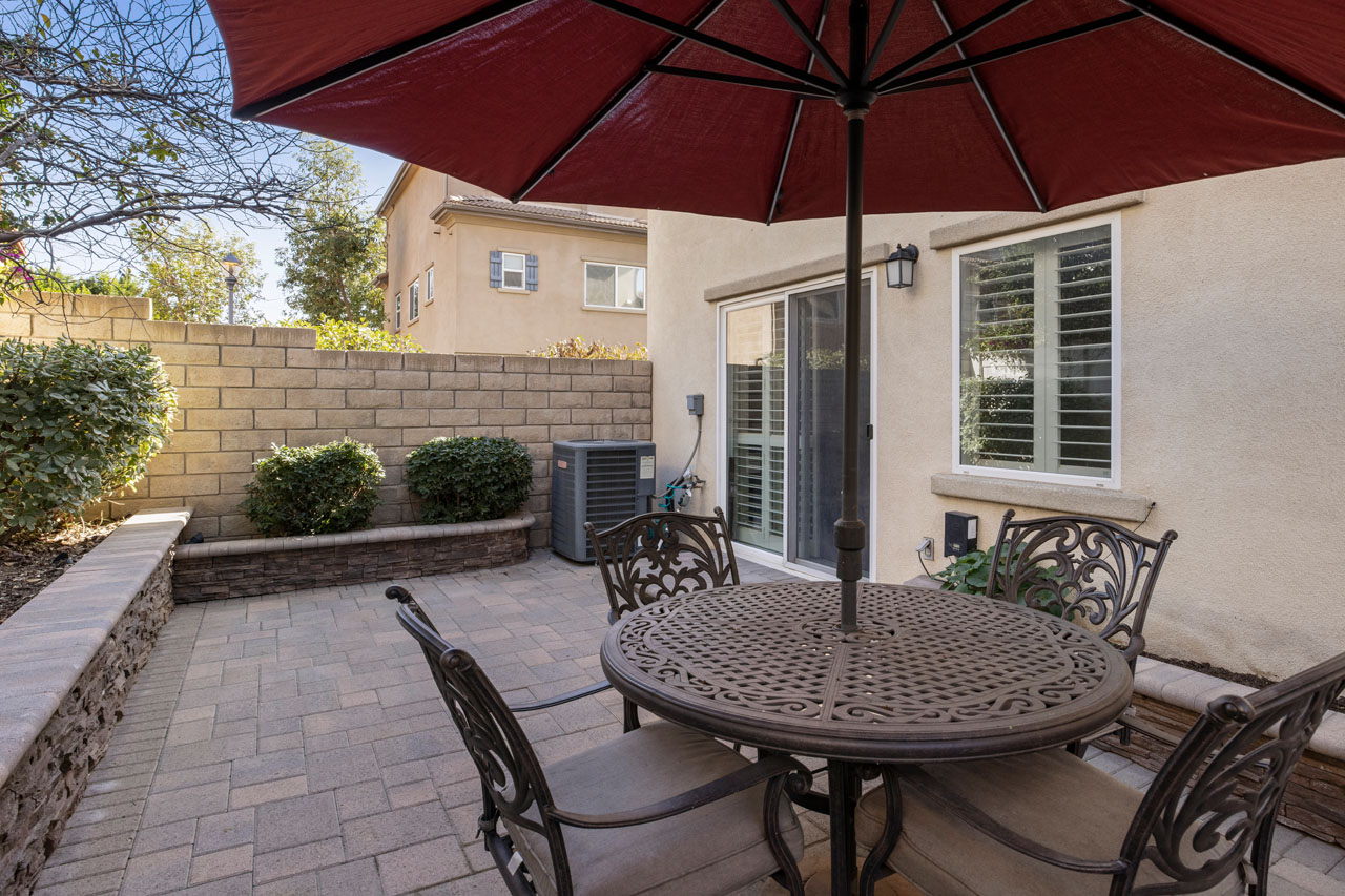 6840 De Celis Pl #25 Van Nuys Home for Sale Tracy Do Real Estate