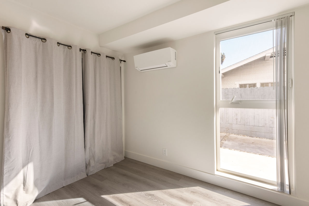 5456 1/4 Barton Ave Hollywood Apartment for Lease Tracy Do Real Estate