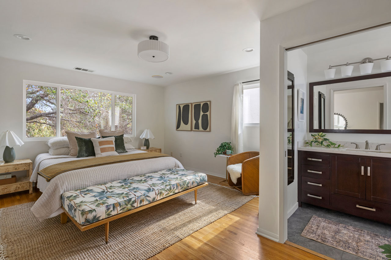 2342 Lake View Ave Silver Lake home for Sale Tracy Do Real Estate