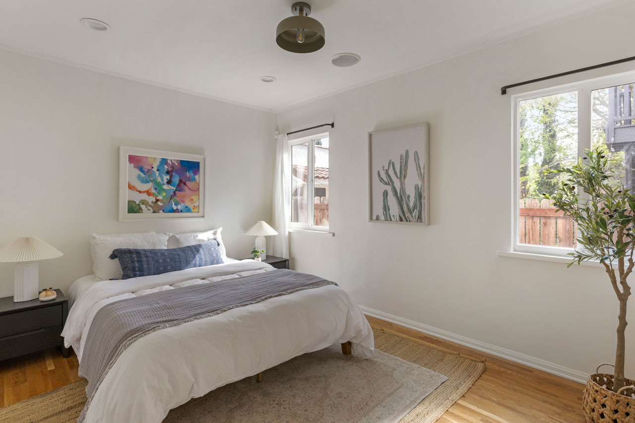 2342 Lake View Ave Silver Lake home for Sale Tracy Do Real Estate