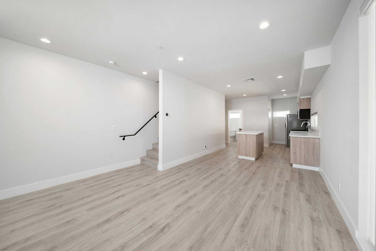 5221 1/2 Cleon Ave North Hollywood Home for Lease Tracy Do Real Estate