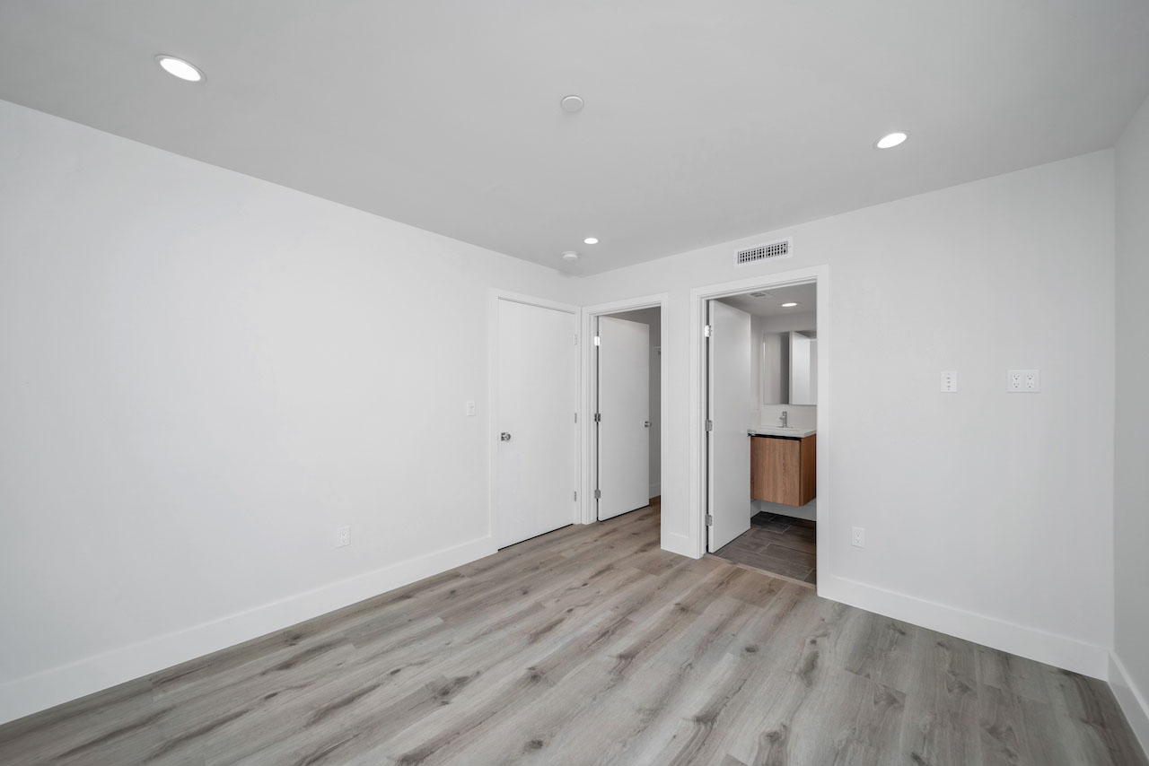 11522 Emelita St North Hollywood Townhome for Lease Tracy Do Real Estate