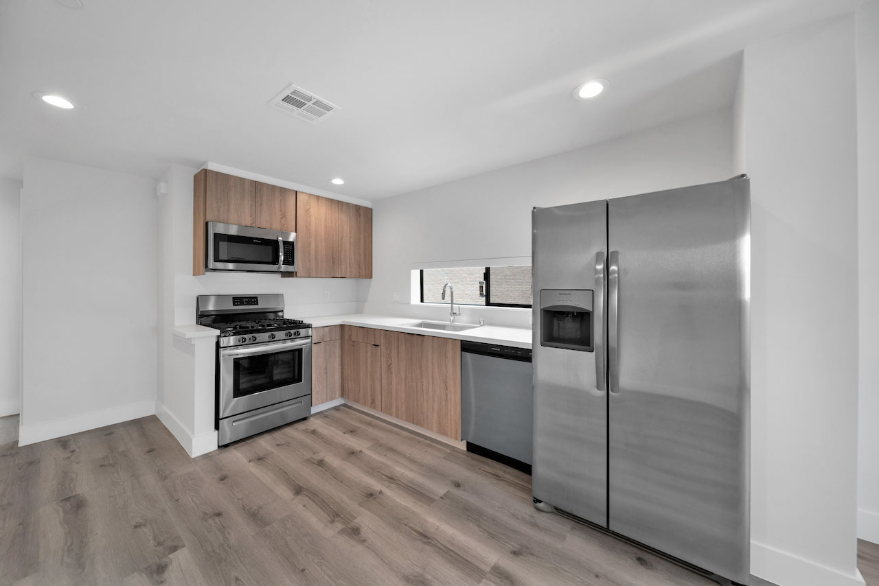 11522 Emelita St North Hollywood Townhome for Lease Tracy Do Real Estate