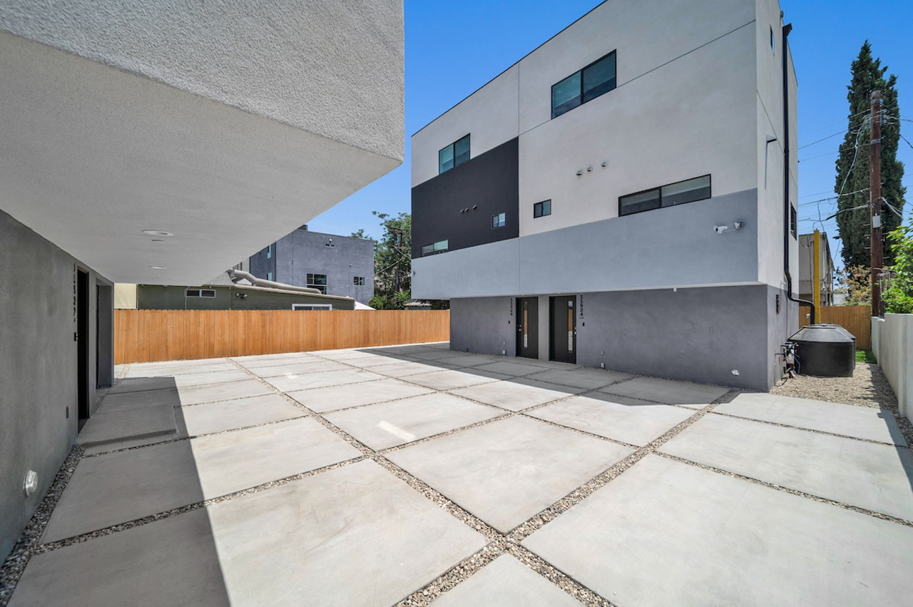 11522 Emelita St North Hollywood Townhome for Lease Tracy Do Real Estate