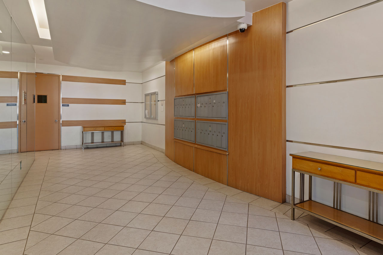 1271 Stoner Ave #205 West LA Sawtelle Condo for Sale Tracy Do Real Estate