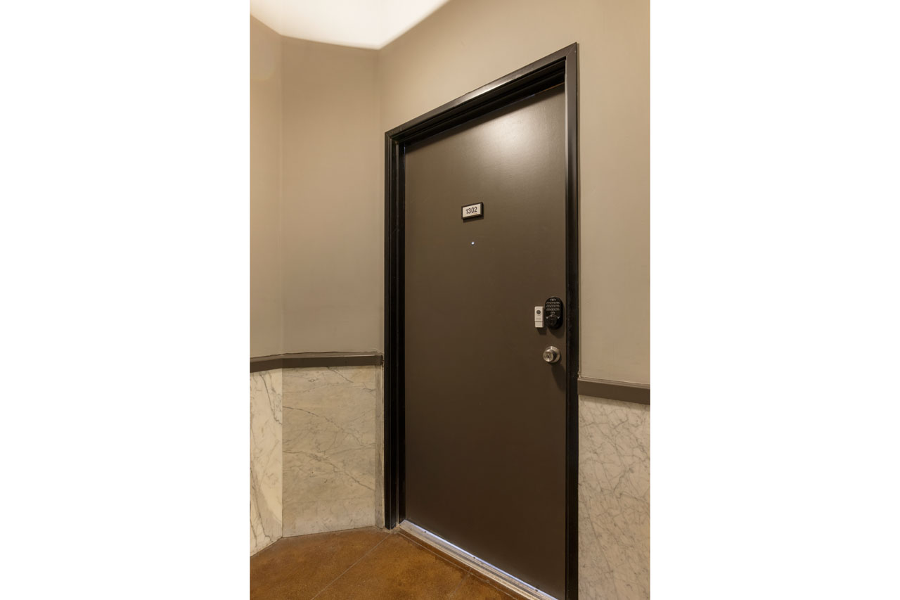 215 W 7th St #1302 DTLA Bartlett Building Loft for Sale Tracy Do Real Estate