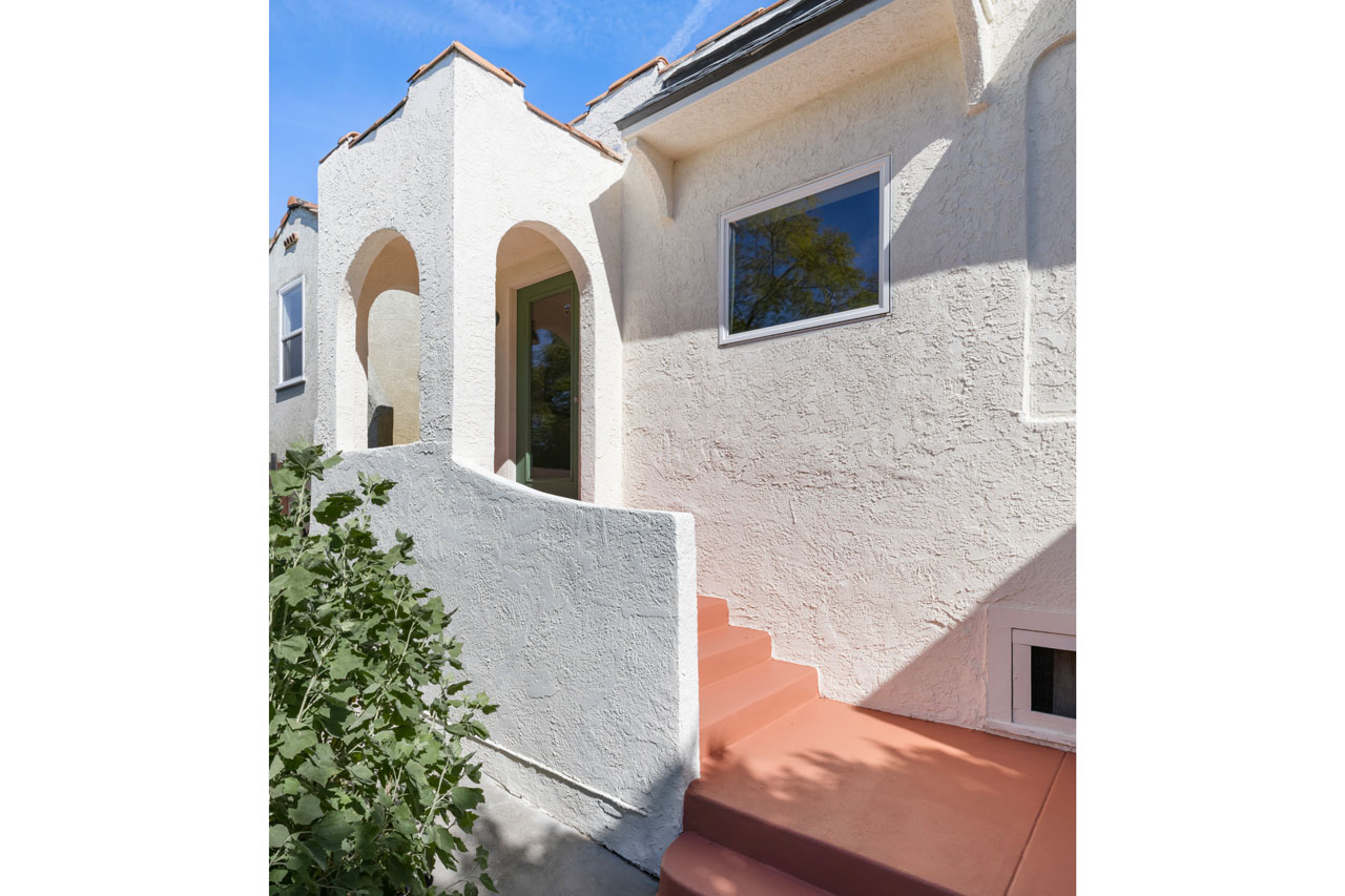 2822 & 2824 Johnston St Lincoln Heights Duplex for Sale Tracy Do Real Estate