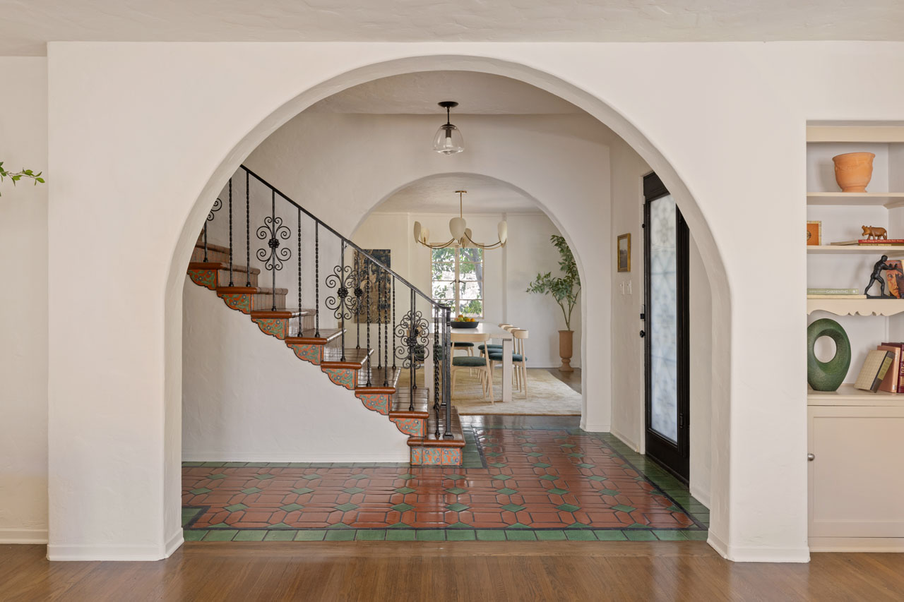 4426 Cromwell Ave Los Feliz home for sale Tracy Do Real Estate