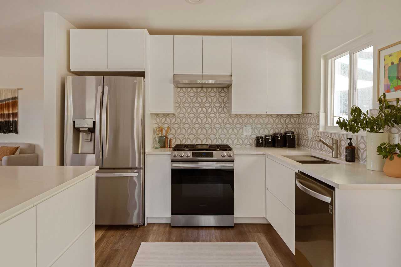 4303 Stillwell Ave El Sereno Home with Pool for Sale Tracy Do Real Estate