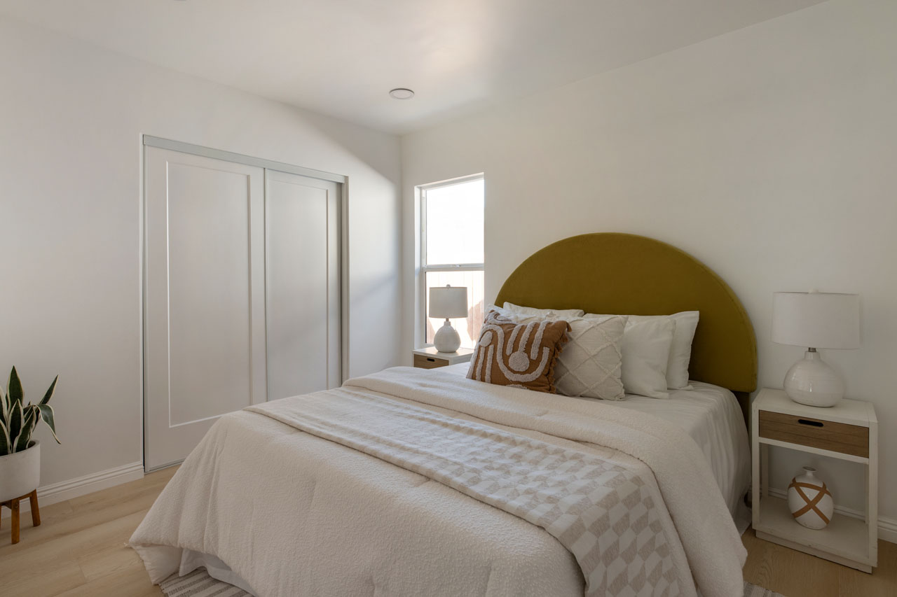 1914 Bellevue Ave Echo Park Bungalow Home for sale Tracy Do Real Estate