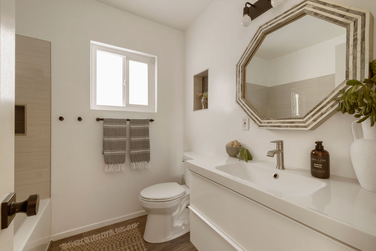 4303 Stillwell Ave El Sereno Home with Pool for Sale Tracy Do Real Estate