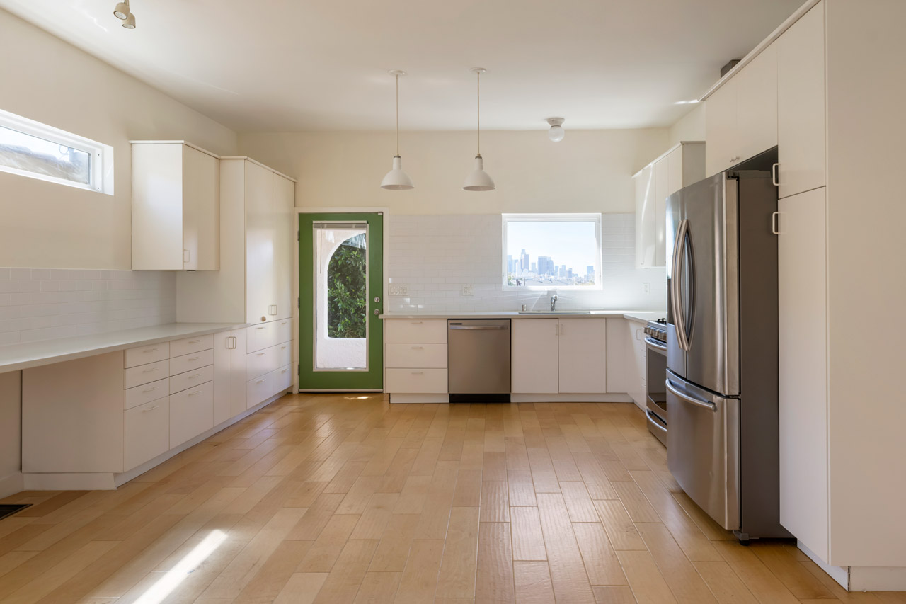 2822 & 2824 Johnston St Lincoln Heights Duplex for Sale Tracy Do Real Estate