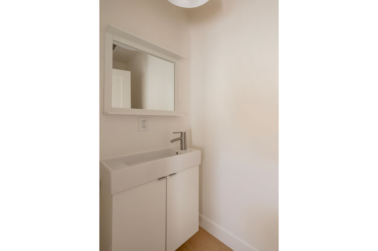 2822 & 2824 Johnston St Lincoln Heights Duplex for Sale Tracy Do Real Estate