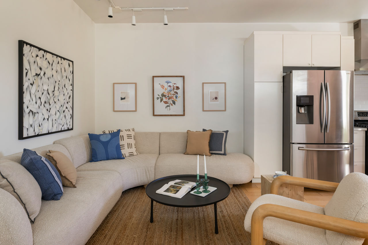 2822 & 2824 Johnston St Lincoln Heights Duplex for Sale Tracy Do Real Estate