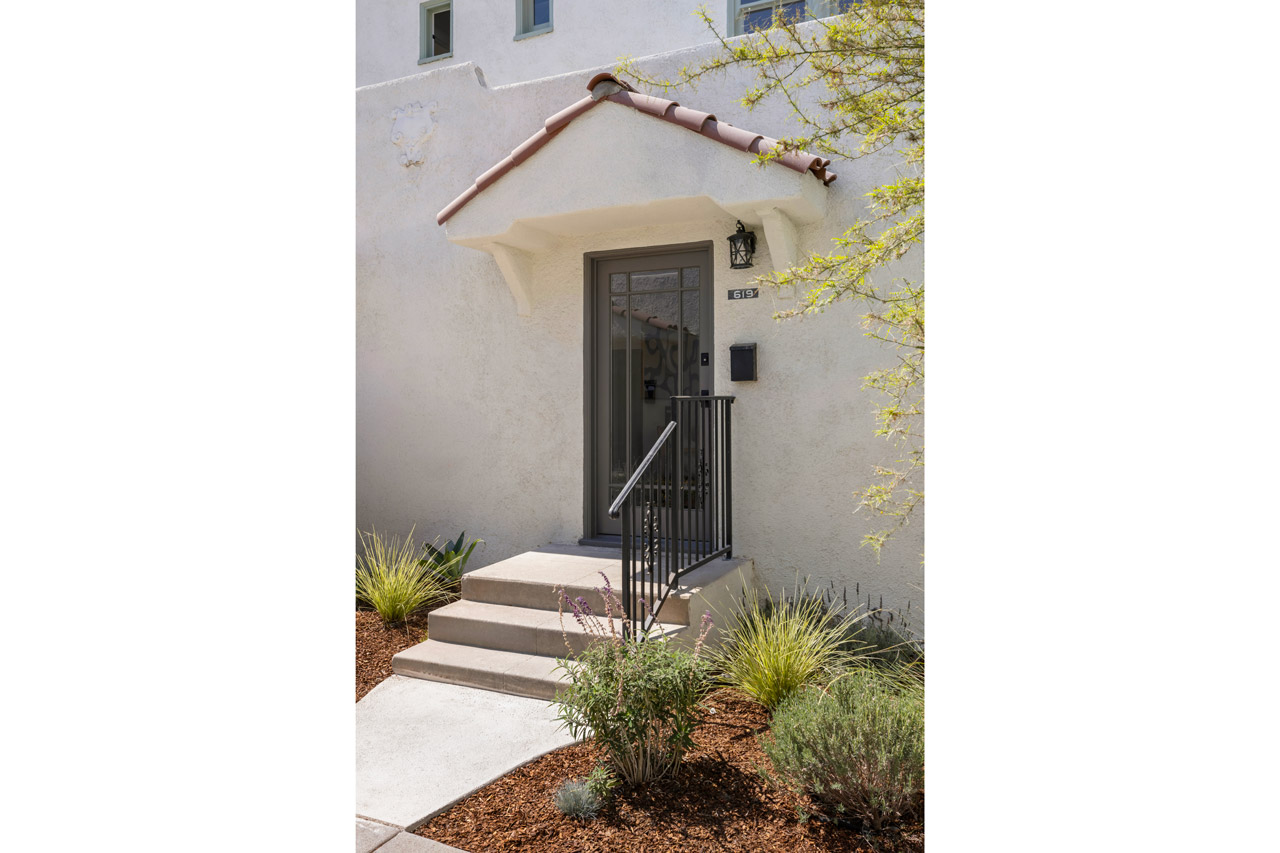 619 N Sycamore Ave Hancock Park Spanish style TIC for sale Tracy Do Real Estate