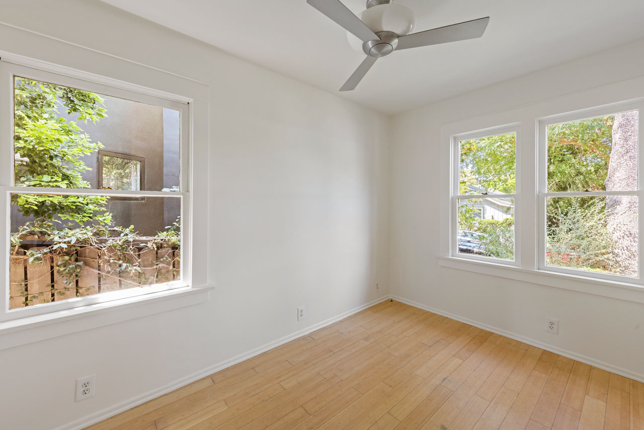 1448 Angelus Ave Silver Lake Bungalow home for lease Tracy Do Real Estate