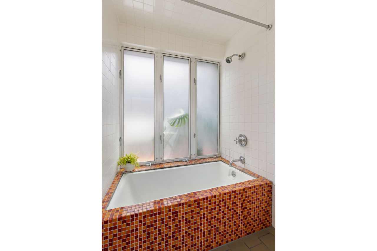 977 Chung King Rd Chinatown Mixed-use commercial property for sale Tracy Do Real Estate