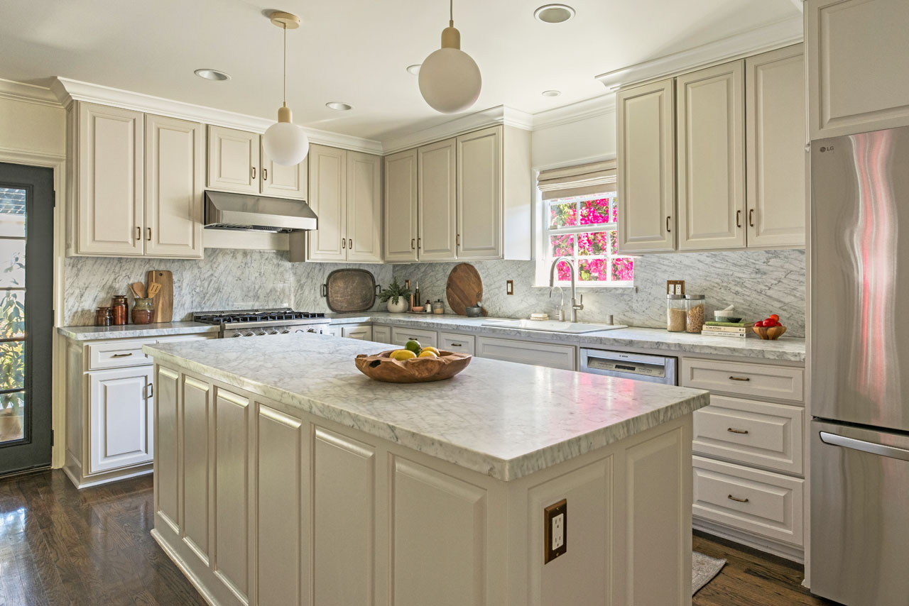 3712 S Muirfield Rd Crenshaw Manor home for Sale Tracy Do Real Estate