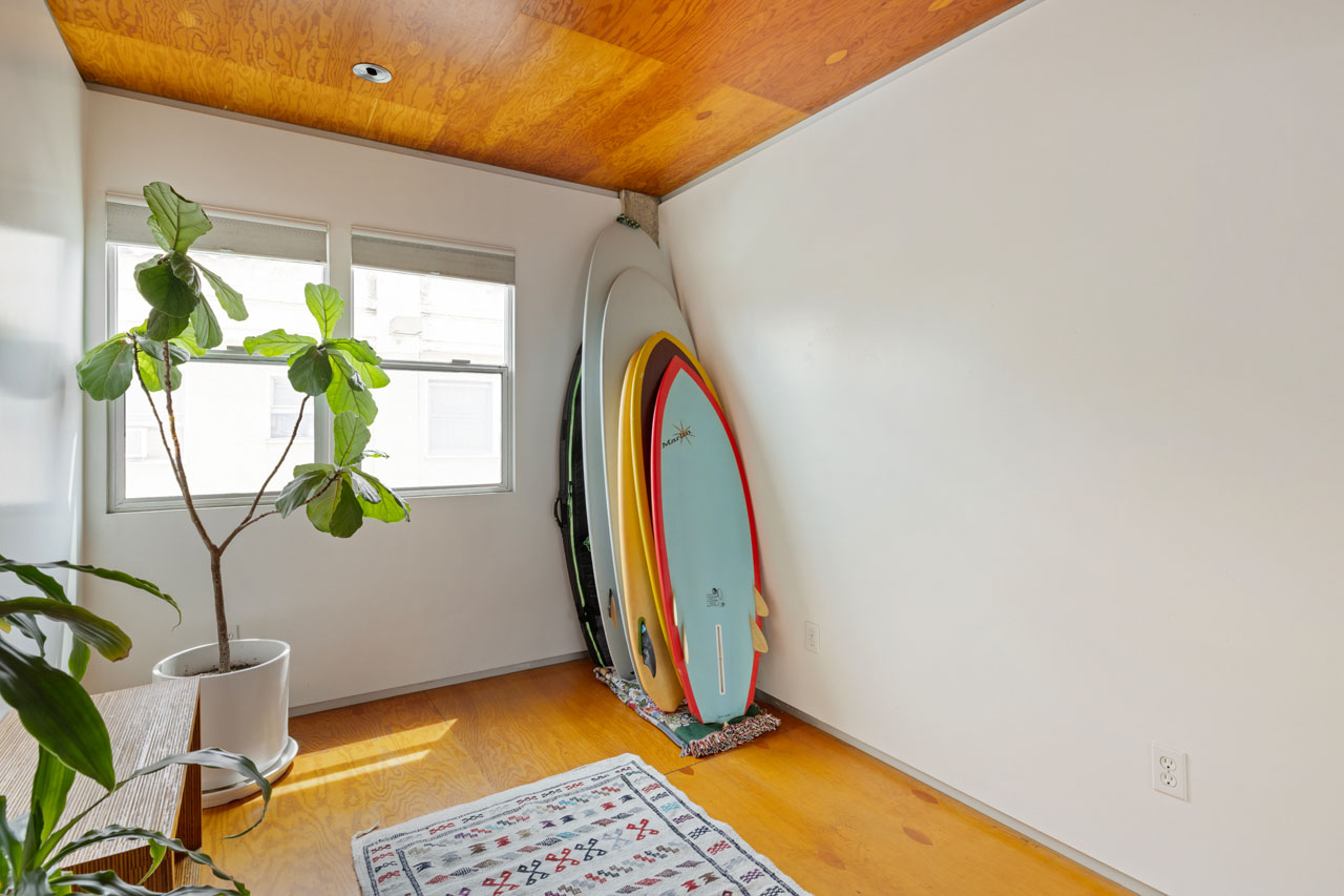 977 Chung King Rd Chinatown Mixed-use commercial property for sale Tracy Do Real Estate