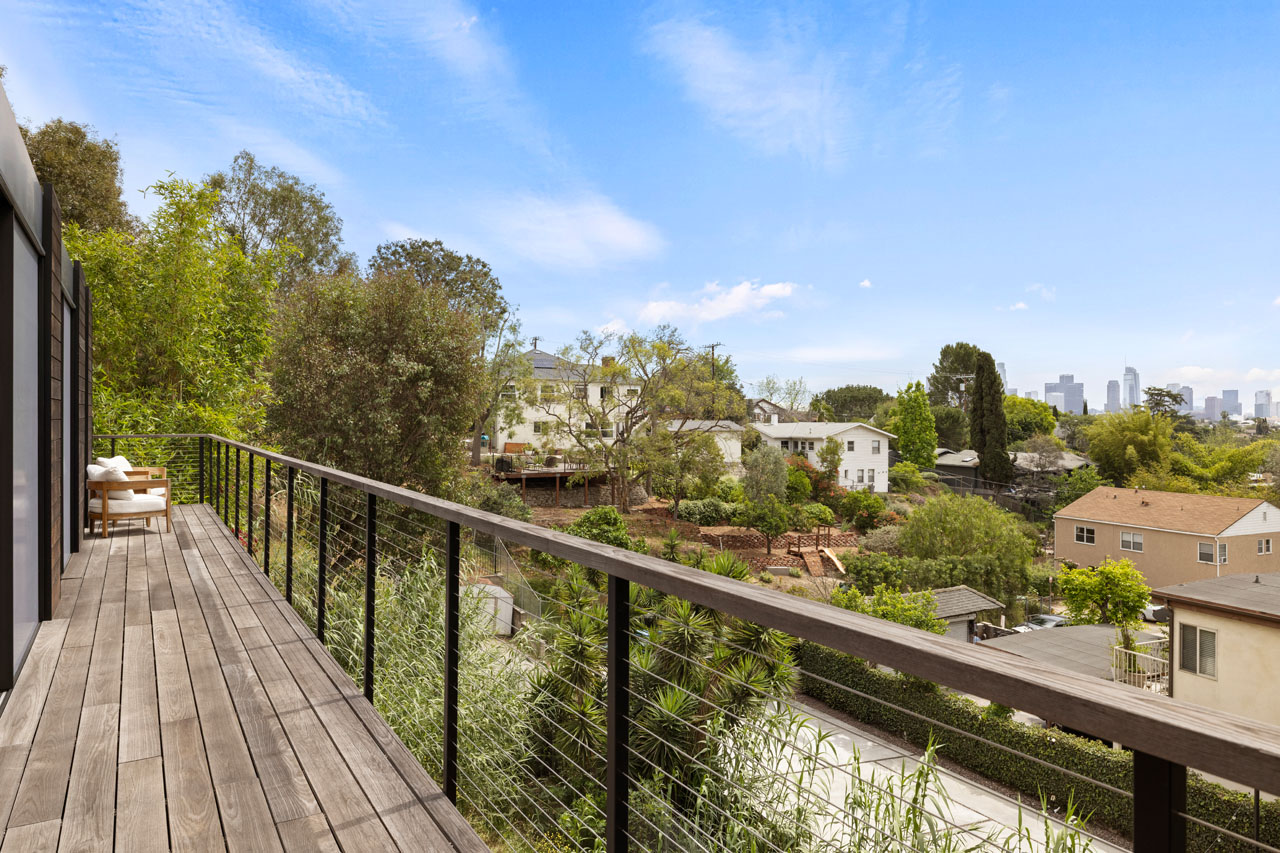 1664 N Benton Way 90026 Silver Lake ADU Home for Lease