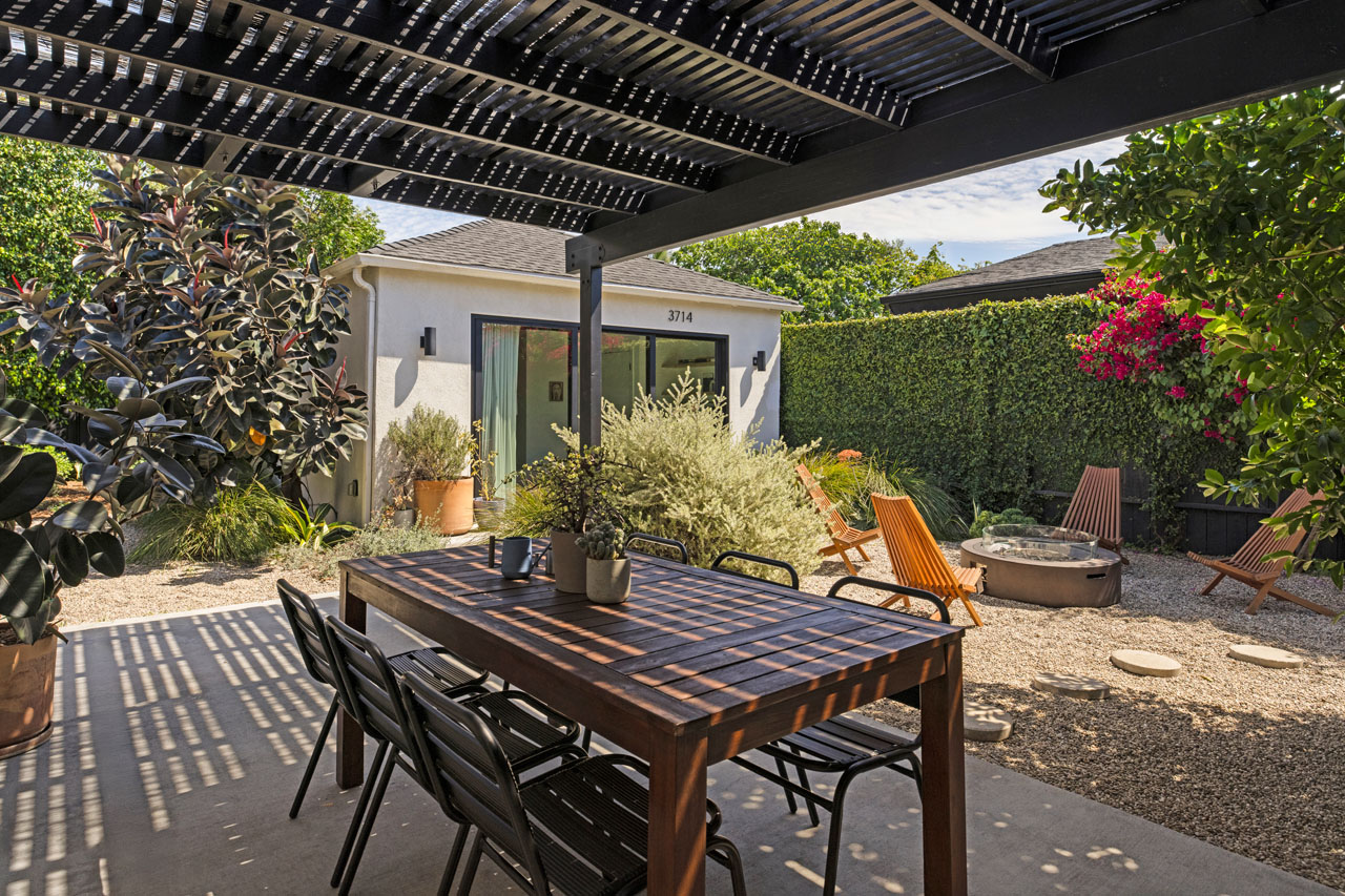 3712 S Muirfield Rd Crenshaw Manor home for Sale Tracy Do Real Estate