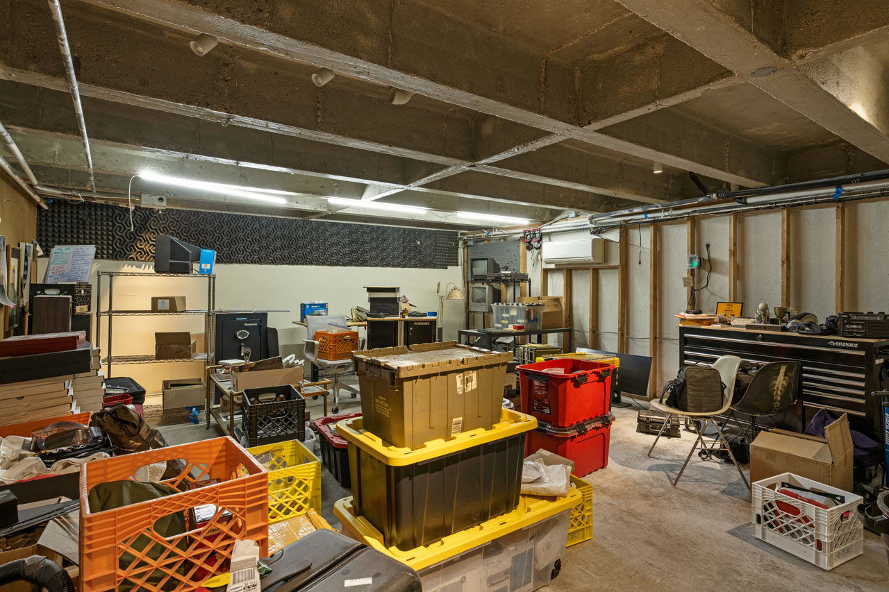 977 Chung King Rd Chinatown Mixed-use commercial property for sale Tracy Do Real Estate