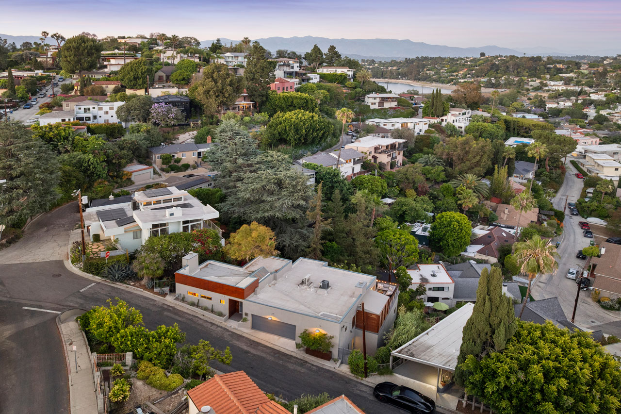 1684 Rotary Dr Silver Lake Home for Sale Tracy Do Real Estate